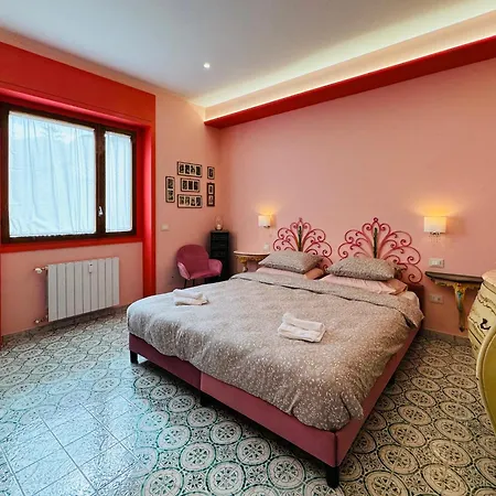 Yourhome - Maison Nicole & Marie בית הארחה 4*
