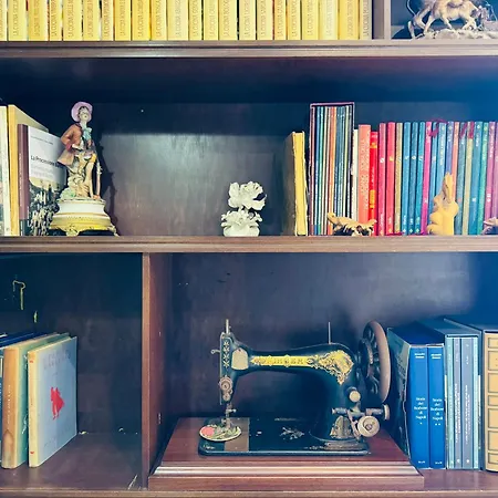 Yourhome - Maison Nicole & Marie ゲストハウス ソレント