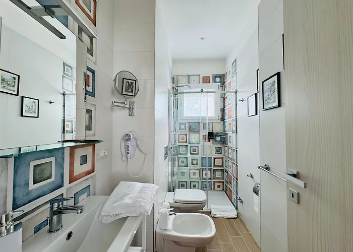 Yourhome - Maison Nicole & Marie 게스트하우스 4*