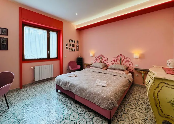 Yourhome - Maison Nicole & Marie 게스트하우스 4*