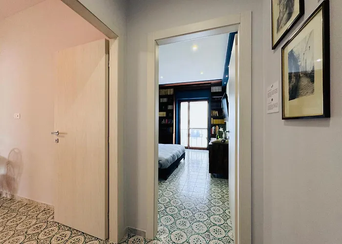 Yourhome - Maison Nicole & Marie 게스트하우스 4*