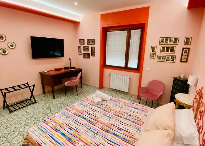 Yourhome - Maison Nicole & Marie 게스트하우스