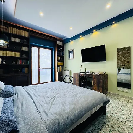 Gasthuis Yourhome - Maison Nicole & Marie